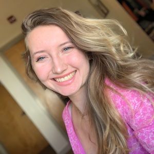 Meet your Posher, Breanna